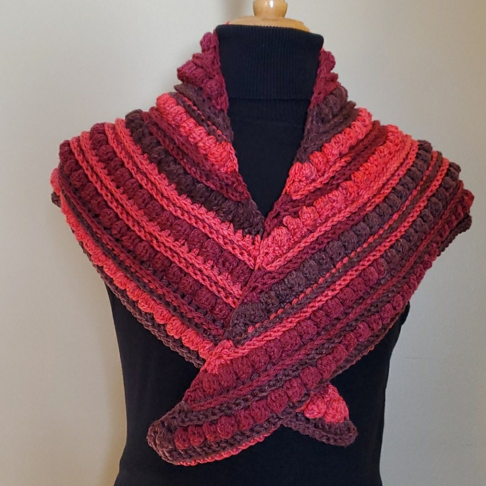 Triangle scarf